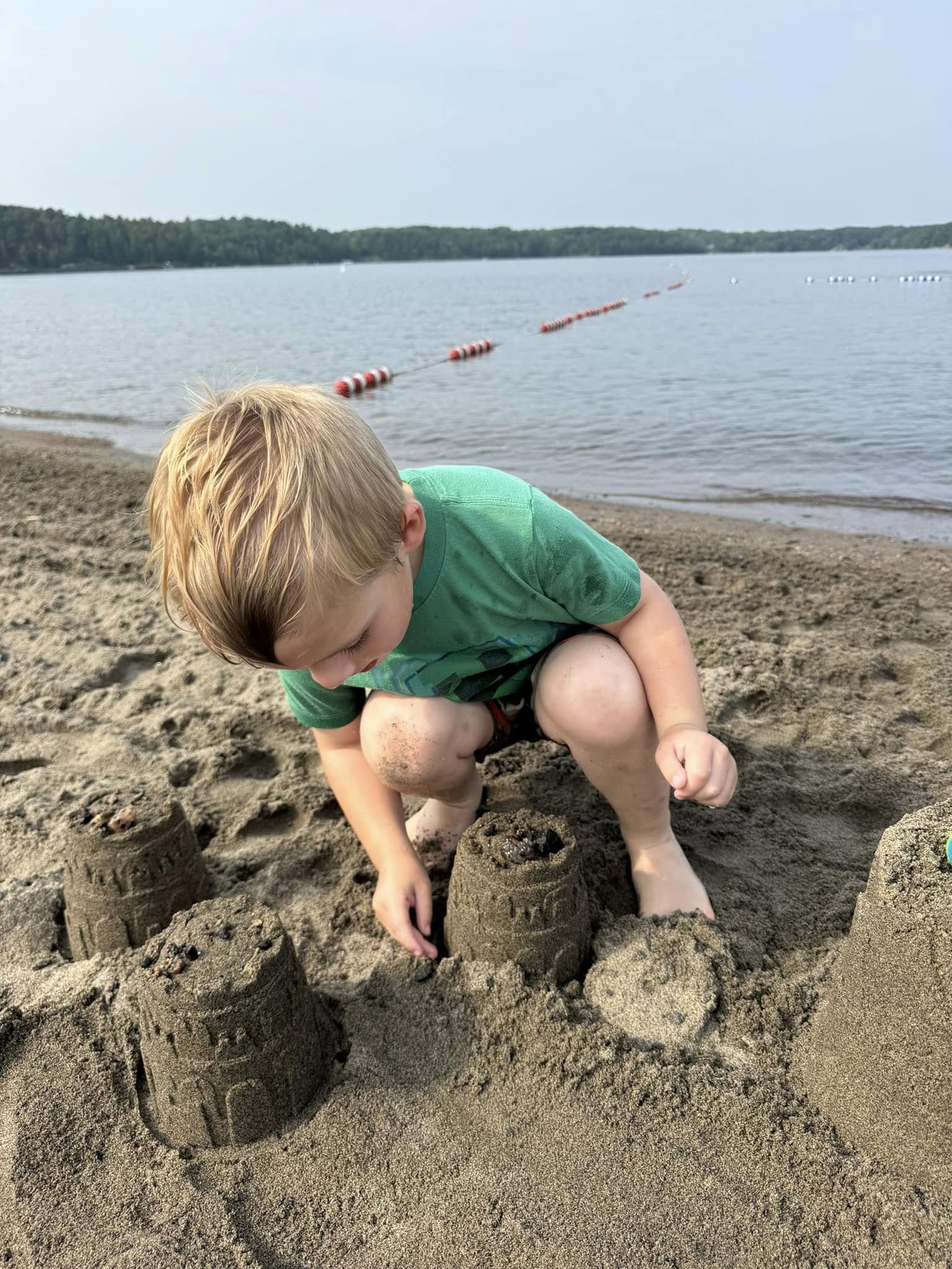 kids splashing in lake